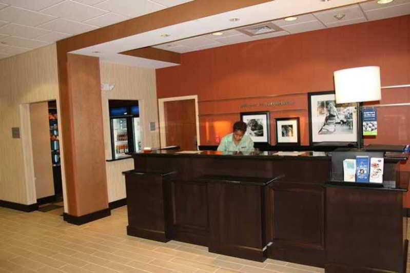 Hampton Inn Turnersville Блэквуд Экстерьер фото